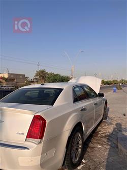 كرايسلر 300